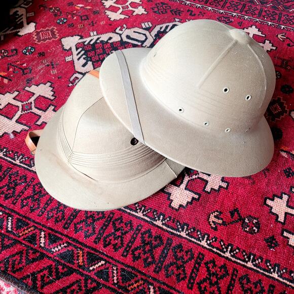 Vintage Safari Khaki Hats Helmets Green - Picture 1 of 9